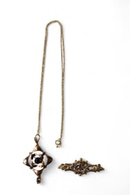 VICTORIAN BAR PIN & ROSE GOLD AND GARNET PENDANT