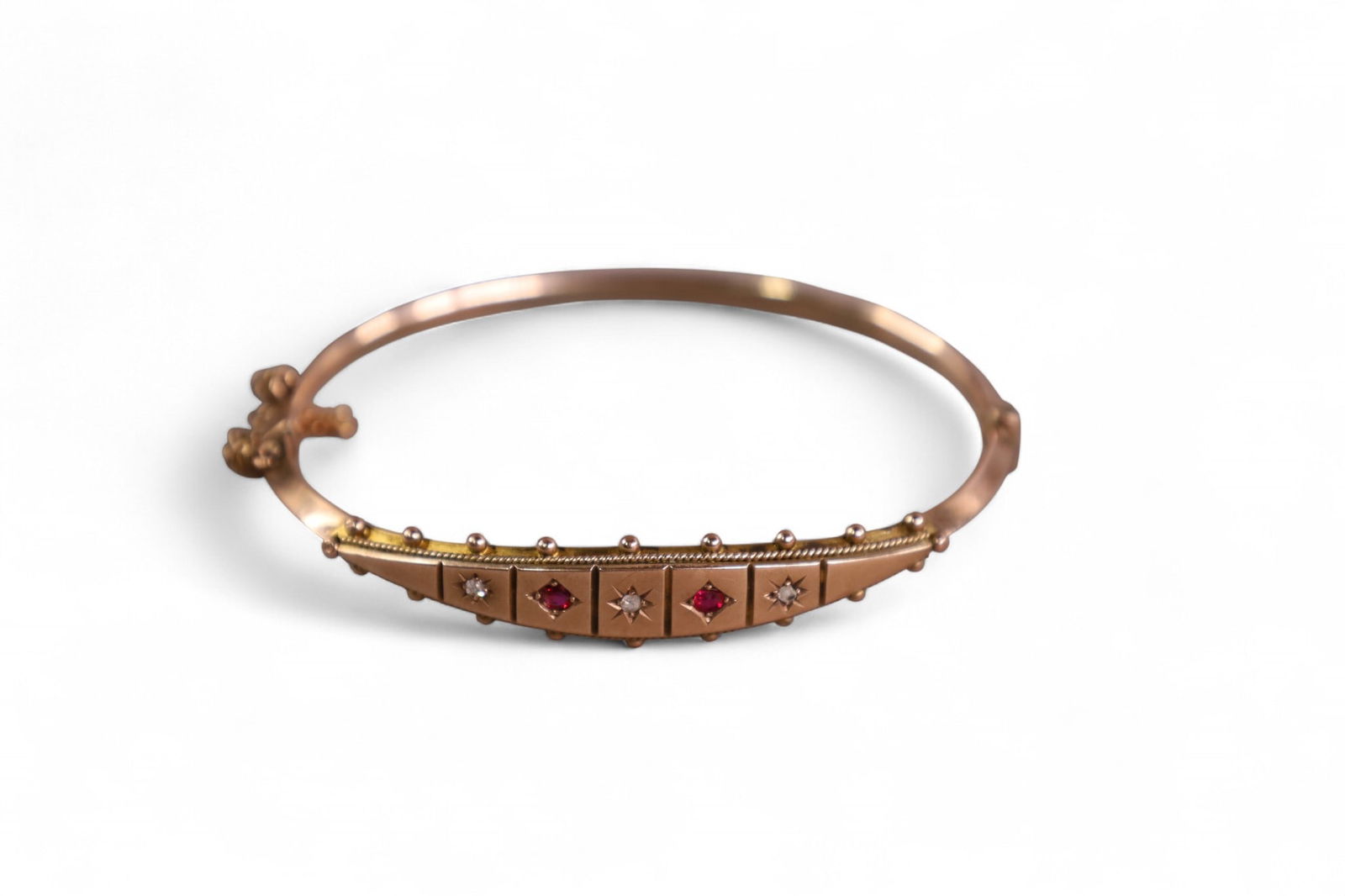 9K GOLD BRACELET (1 of 2)