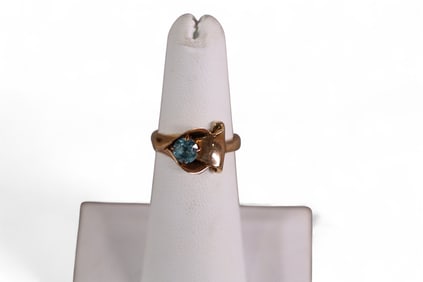 10K RING WITH BLUE TOPAZ