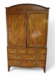 19TH CENTURY LINEN PRESS