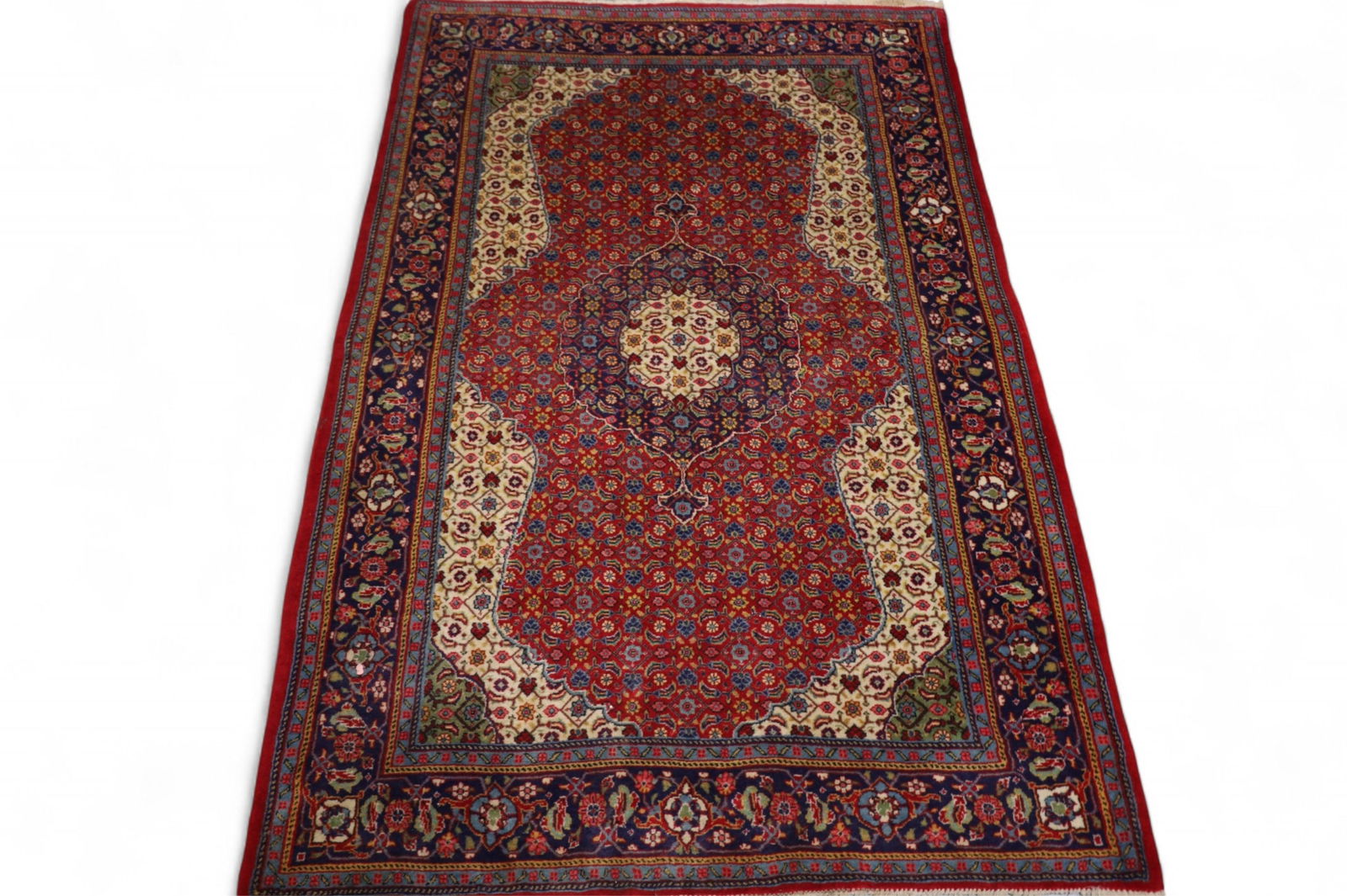 APPROX 5' x 3' 4" HANDMADE WOOL RUG (1 of 4)