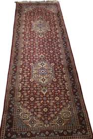 APPROX 8' x 2' 6" HANDMADE WOOL RUG