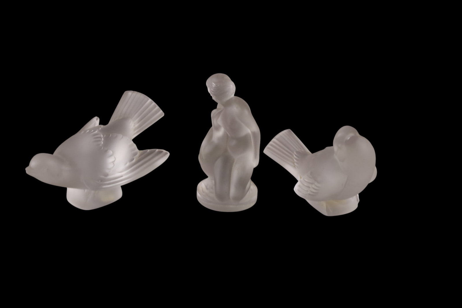 3 LALIQUE FIGURES: 3 SMALL FROSTED CRYSTAL LALIQUE FIGURES NUDE & BIRDS, SIGNED.