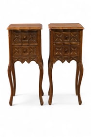 PAIR OF 1930'S FRENCH STYLE NIGHTSTANDS
