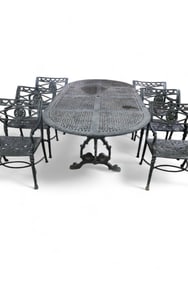 PATIO TABLE & 6 CHAIRS