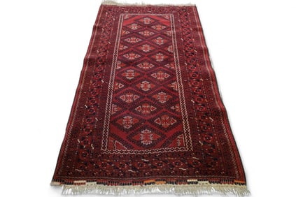 APPROX 3' 5" x 6' 8" HANDMADE WOOL RUG