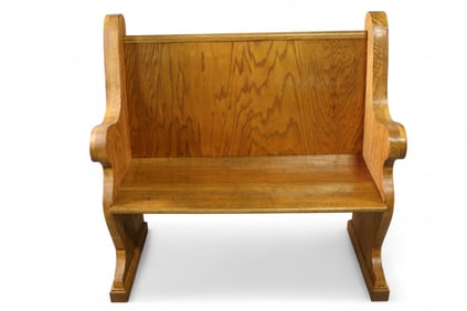 SMALL OAK CHURCH PEW
