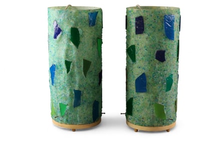 PAIR OF RESIN TABLE LAMPS