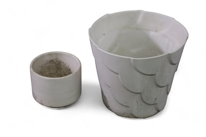 2 MCM PLANTERS