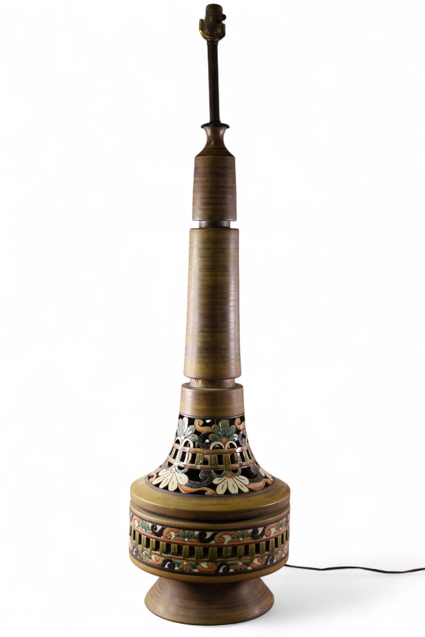 LARGE MCM POTTERY TABLE LAMP (1 of 3)