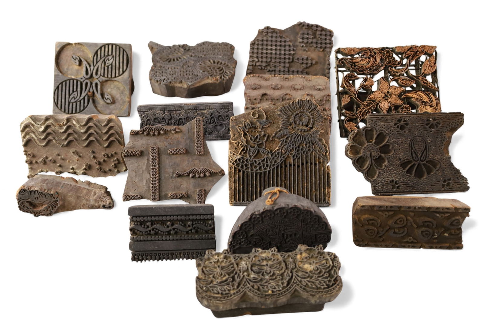 15 ANTIQUE WALL PAPER STAMPS (1 of 4)