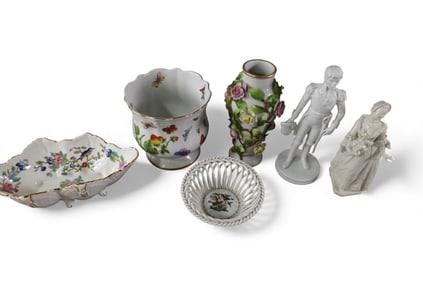 GROUPING OF PORCELAIN