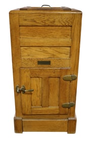 ANTIQUE OAK ICE BOX