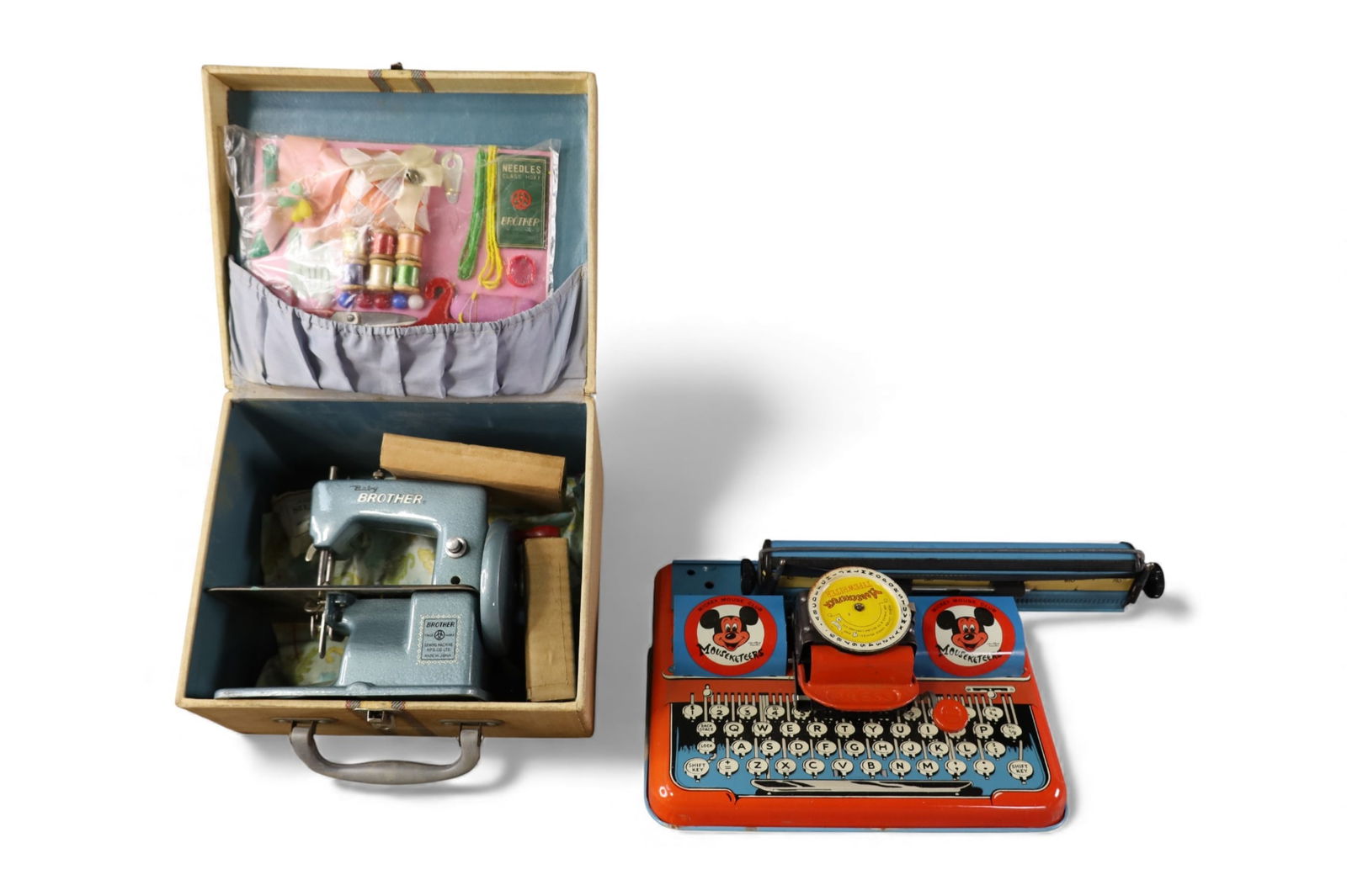 TOY TYPEWRITER & SEWING MACHINE (1 of 3)