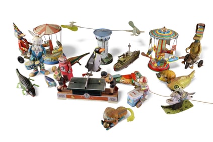 COLLECTION OF TIN LITHO TOYS