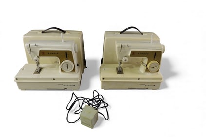 2 SINGER CHILD'S SEWING MACHINES