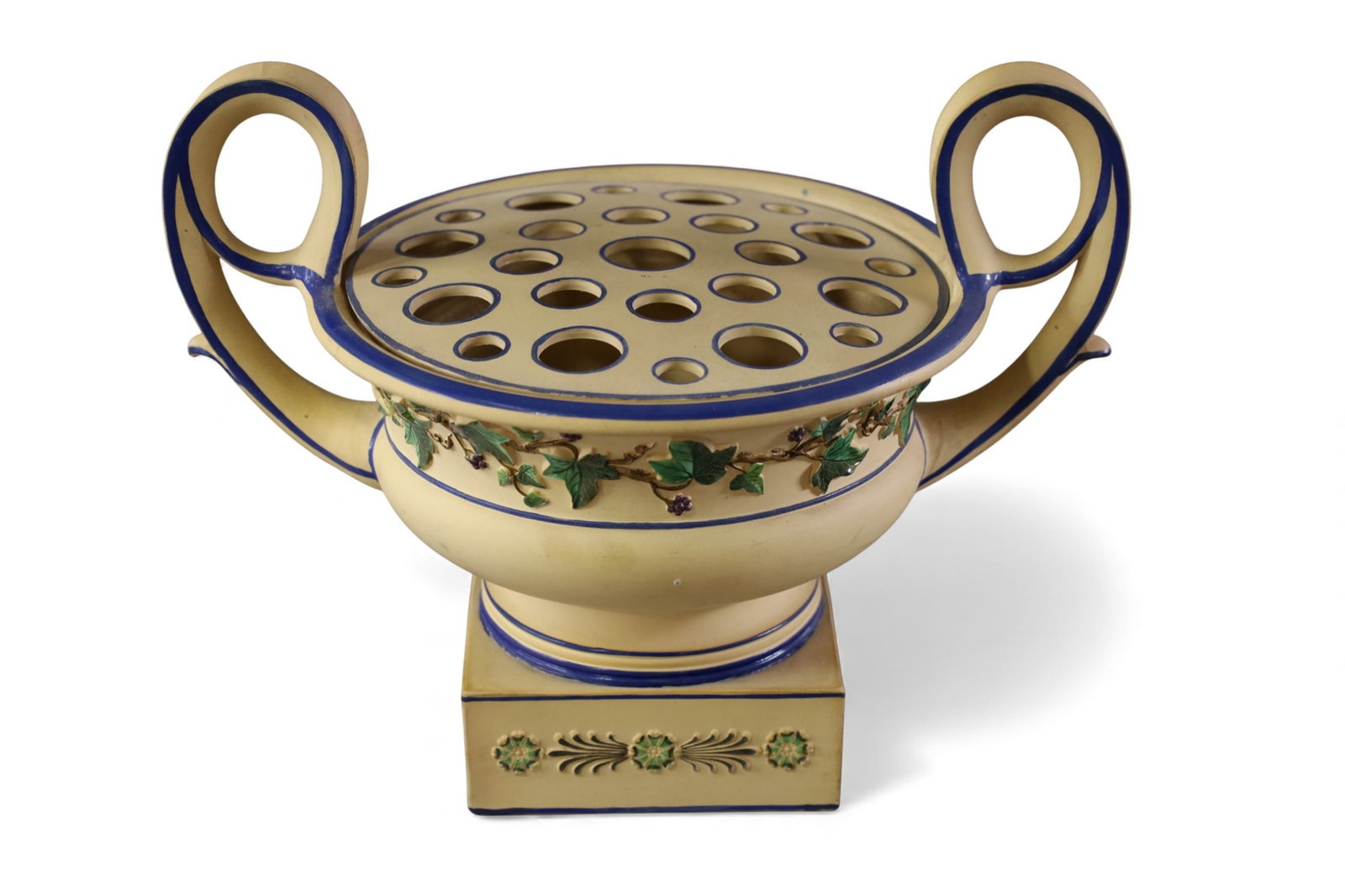 WEDGWOOD POTPOURRI BOWL: WEDGWOOD DOUBLE HANDLED POTPOURRI BOWL, 12" W x 9" H.