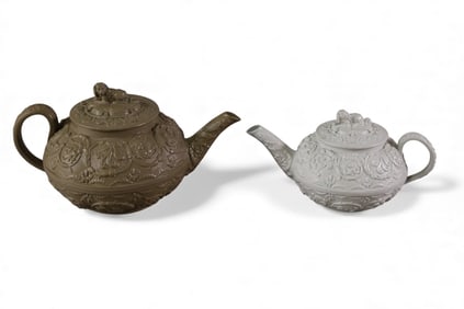 2 WEDGWOOD TEA POTS