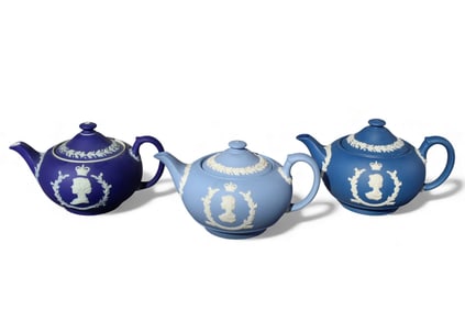 3 WEDGWOOD TEA POTS