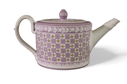 MINIATURE LILAC DIPPED WEDGWOOD TEA POT