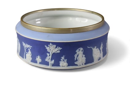 WEDGWOOD PLANTER