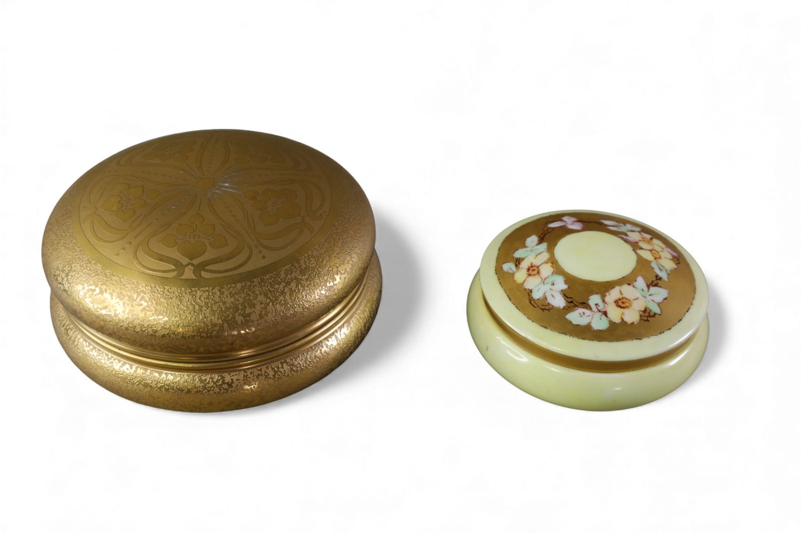 2 PIECES OF PICKARD (1 of 6)