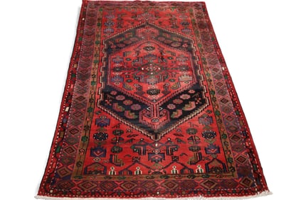 APPROX 4' 6" x 6' 8" HANDMADE WOOL RUG