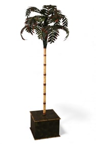 DECORATIVE PALM TREE