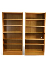 PAIR OF TEAK BOOKENDS