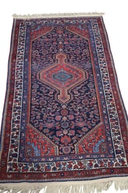 APPROX 6" x 3' 5" HANDMADE WOOL RUG