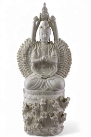 BLANC DE CHINE FIGURE