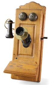 ANTIQUE OAK WALL PHONE