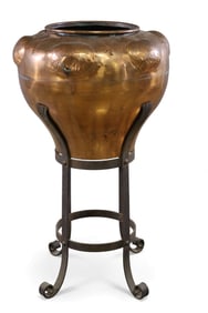 JAUCHENS YE OLDE COPPER SHOPPE PLANTER