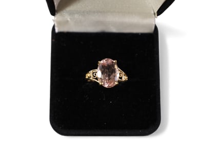 14k YELLOW GOLD RING