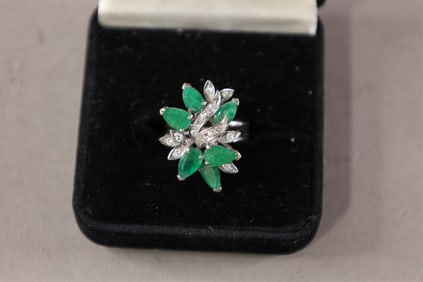 EMERALD AND DIAMOND COCKTAIL RING