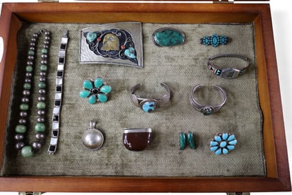 COLLECTION OF NATIVE AMERICAN JEWELRY