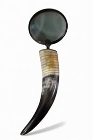 HORN MAGNIFYING GLASS