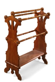 VICTORIAN QUILT RACK