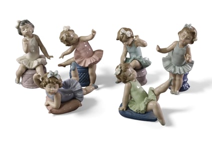 6 LLADRO FIGURES