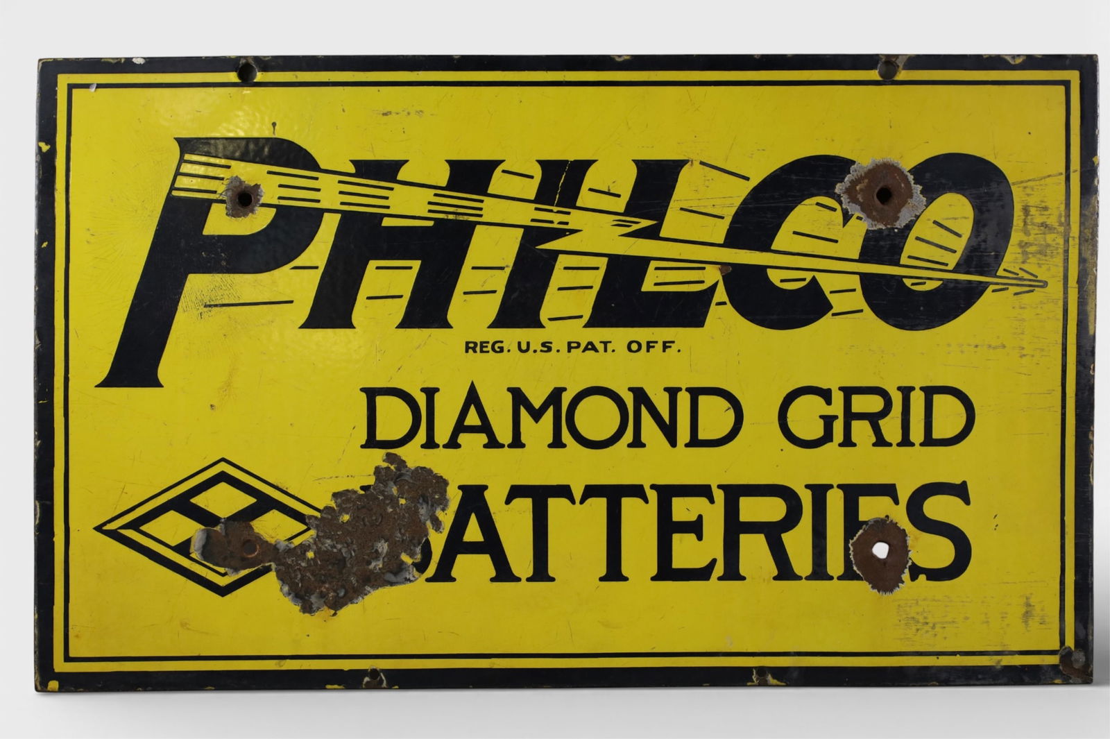 PHILCO BATTERIES PORCELAIN SIGN (1 of 2)