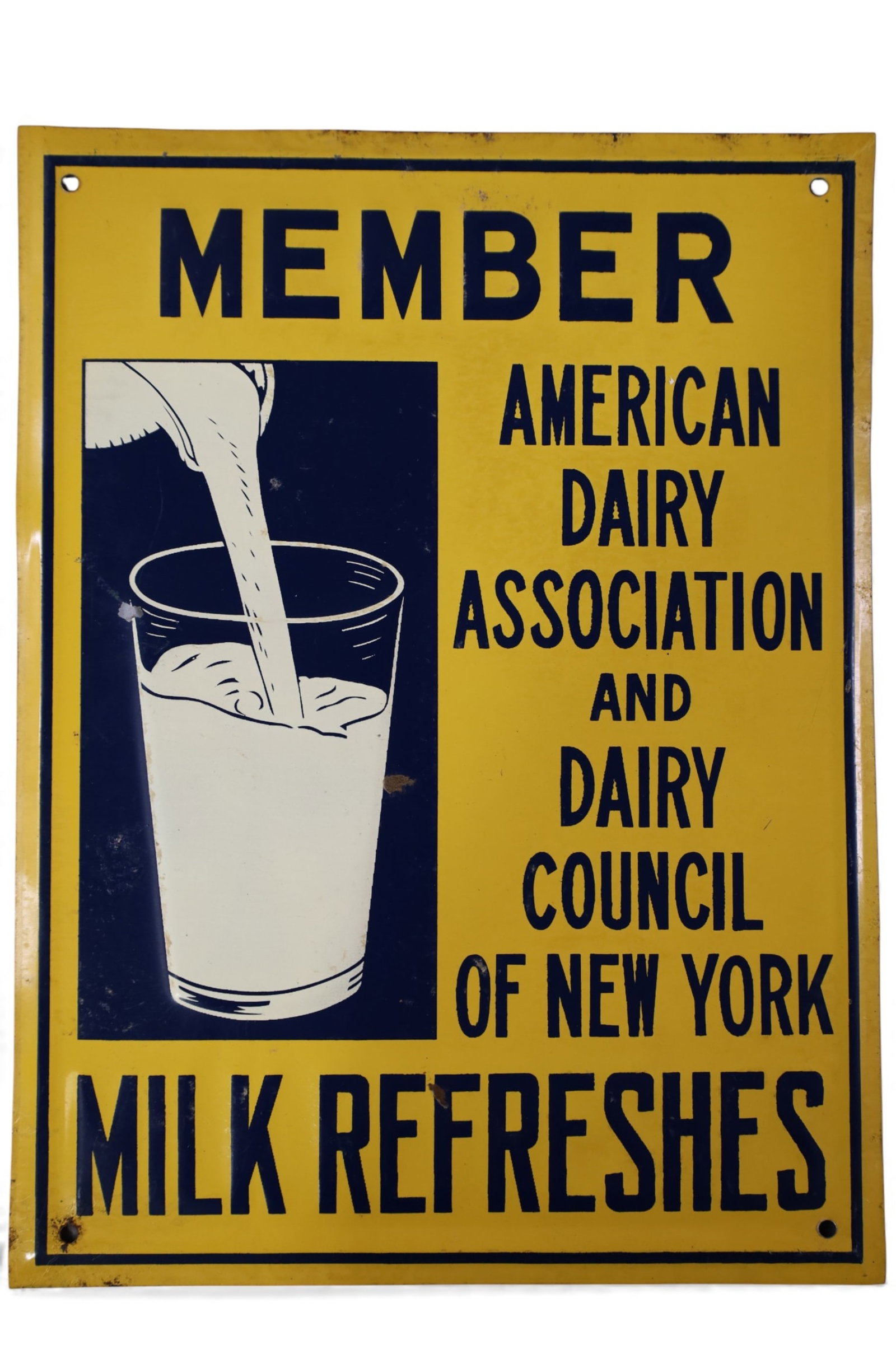 DAIRY ASSOC. TIN SIGN: SINGLE SIDED TIN, DAIRY ASSOC. OF NEW YORK. 12" x 9"