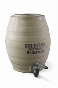 KNUDSEN'S BUTTERMILK BARREL