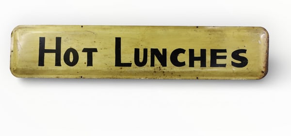 HOT LUNCHES SIGN