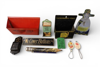 GROUPING OF ADVERTISING DISPLAYS