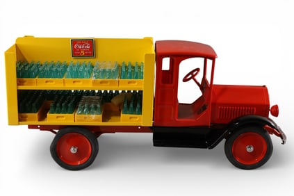 STURDITOY COCA COLA TRUCK
