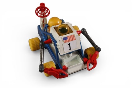 CORGI JAMES BOND VEHICLE