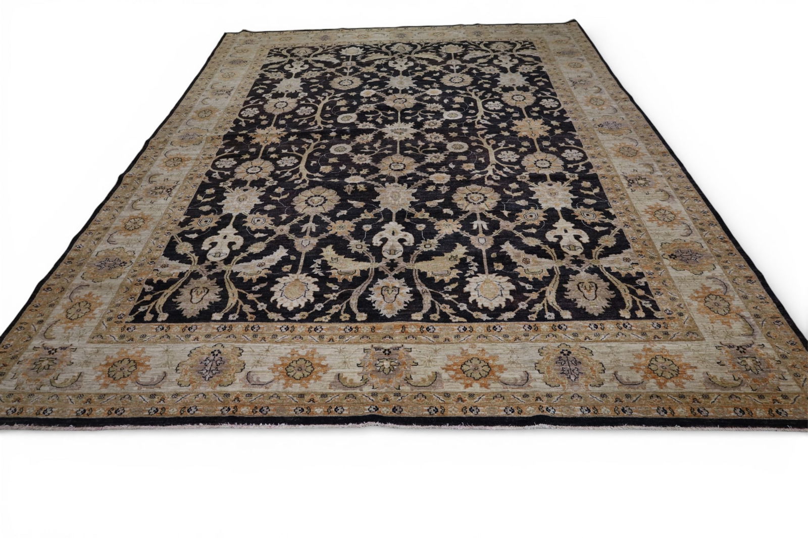 APPROX 10' 2" x 13' 4" HANDMADE WOOL RUG: LARGE ROOMSIZE HANDMADE WOOL RUG. PERSIAN SULTAMABAB.