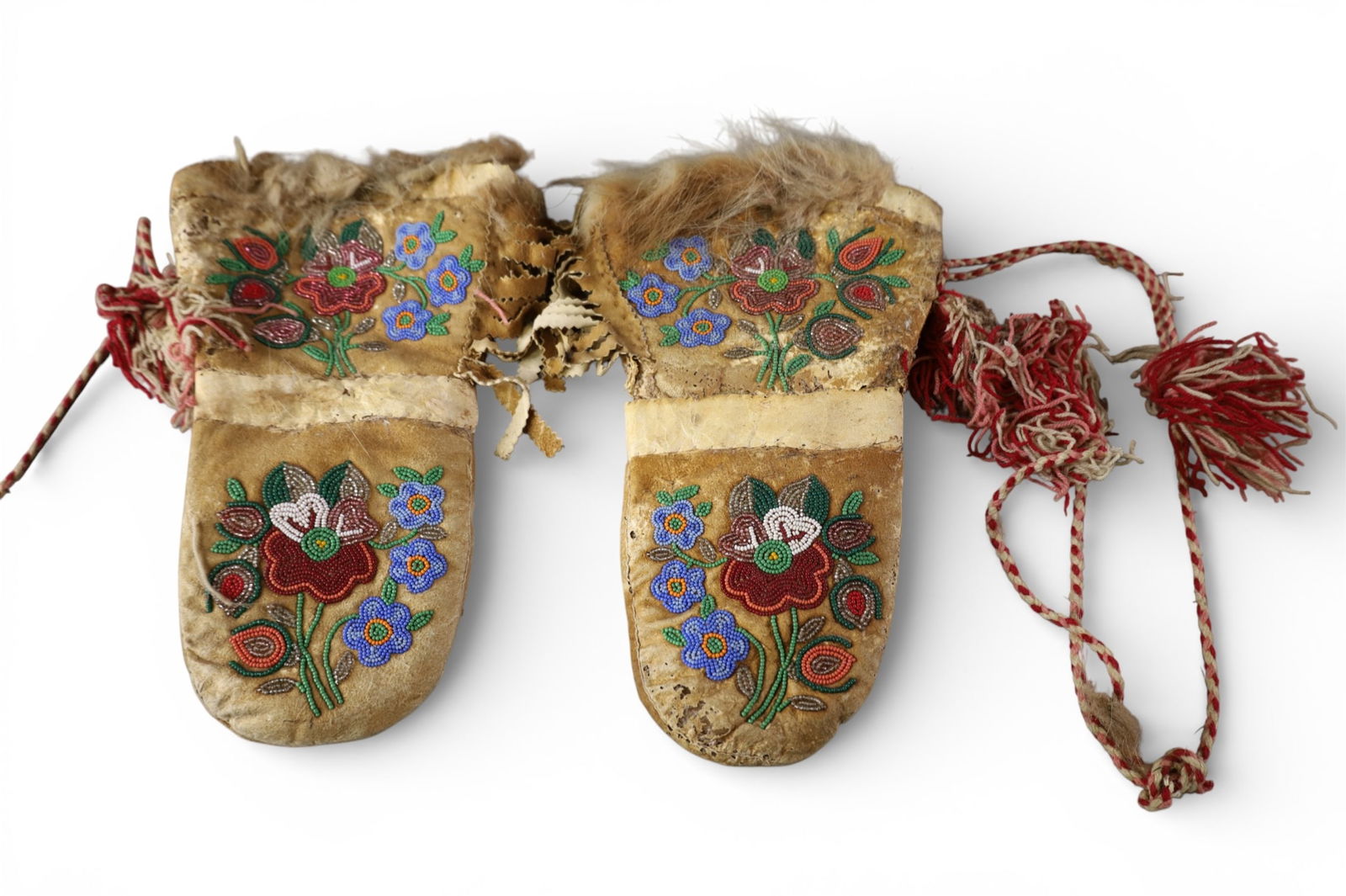 PAIR OF BEADED GLOVES (1 of 4)