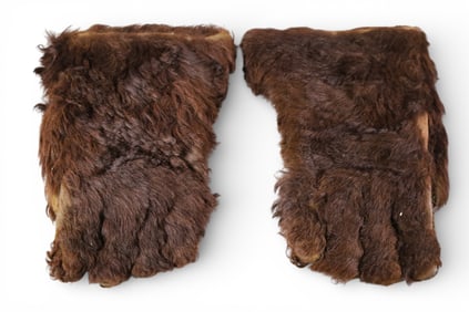 PAIR OF WOOLY GAUNTLETS