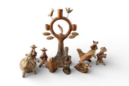 GROUPING OF MEXICAN POTTERY